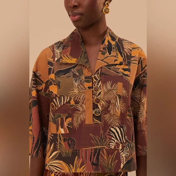 FARM RIO Savana Dream Caramel Utility Blouse - Picture 3 of 5